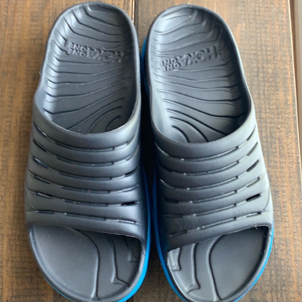 Men’s Hoka one one slides size 11
